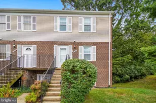 1050 Ramsgate Ct, Sterling, VA 20164 - Photo 1