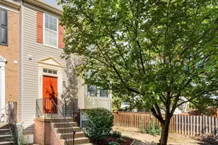 23017 Potomac Hill Square, Sterling, VA 20166 - Photo 1