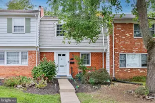 214 Shenandoah St SE, Leesburg, VA 20175 - Photo 1