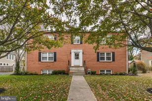 130 S 29th St, Purcellville, VA 20132 - Photo 1