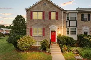 21098 Fireside Ct, Sterling, VA 20164 - Photo 1