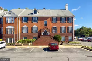 674 Gateway Dr SE, Leesburg, VA 20175 - Photo 1