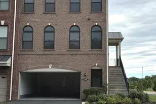 22461 Windsor Locks Square, Ashburn, VA 20148 - Photo 1