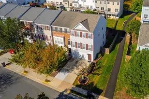 18483 Wide Meadow Square, Leesburg, VA 20176 - Photo 1