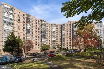 19385 Cypress Ridge Terrace #415, Leesburg, VA 20176 - Photo 1