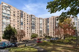 19385 Cypress Ridge Terrace, Leesburg, VA 20176 - Photo 1