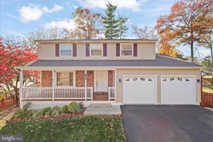 105 Deerwood Ct, Sterling, VA 20164 - Photo 1