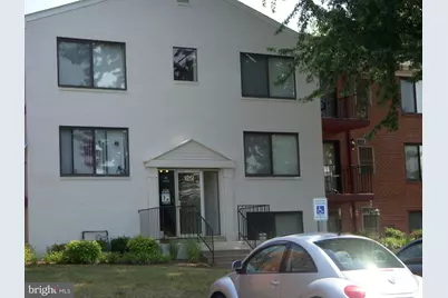 125 Clubhouse Drive SW #8, Leesburg, VA 20175 - Photo 1