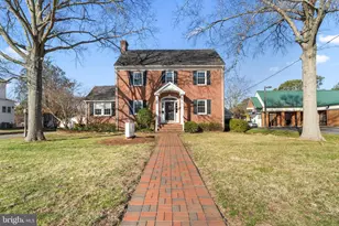 95 N Main St, Kilmarnock, VA 22482 - Photo 1