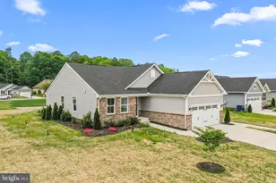 71 Braxton Wy, Kilmarnock, VA 22482 - Photo 1