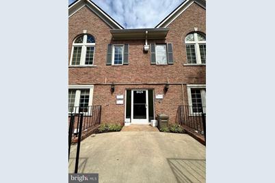 8424 Dorsey Circle #201, Manassas, VA 20110 - Photo 1