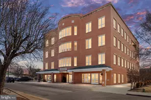 9255 Center St, Manassas, VA 20110 - Photo 1