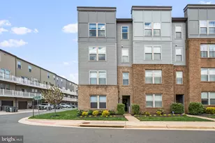 10487 Ratcliffe Trl, Manassas, VA 20110 - Photo 1