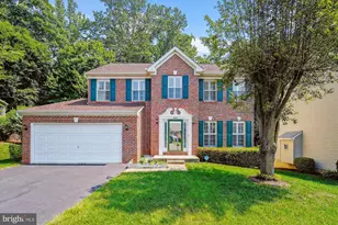 9427 Katelyn Ct, Manassas Park, VA 20111 - Photo 1