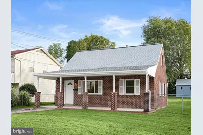 131 Martin Drive, Manassas Park, VA 20111 - Photo 1