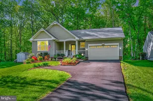 846 Confederate Dr, Locust Grove, VA 22508 - Photo 1