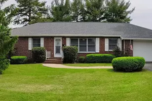 16 Park Ave, Luray, VA 22835 - Photo 1