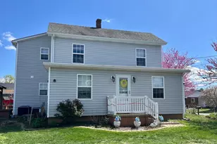 206 Woodland Ave, Luray, VA 22835 - Photo 1