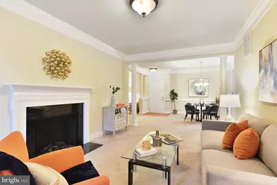 7055 Heritage Hunt Drive #208, Gainesville, VA 20155 - Photo 1