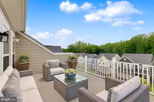 1552 Meadowlark Glen Rd, Dumfries, VA 22026 - Photo 1