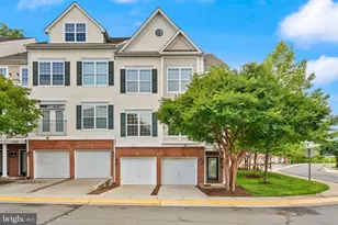 13800 Breezy Ridge Way, Woodbridge, VA 22191 - Photo 1