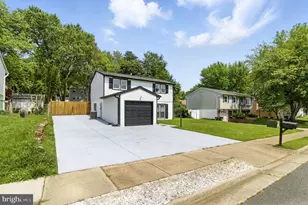 13727 Mahoney Dr, Woodbridge, VA 22193 - Photo 1