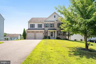 15844 Eagle Feather Dr, Woodbridge, VA 22191 - Photo 1