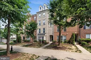 2208 Margraf Cir, Woodbridge, VA 22191 - Photo 1