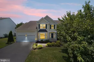 9242 Glen Meadow Ln, Bristow, VA 20136 - Photo 1