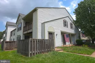 7575 Belle Grae Dr, Manassas, VA 20109 - Photo 1