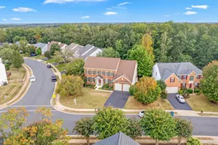 10495 Wharfdale Pl, Gainesville, VA 20155 - Photo 1