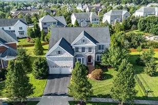 15709 Victorias Crest Pl, Haymarket, VA 20169 - Photo 1