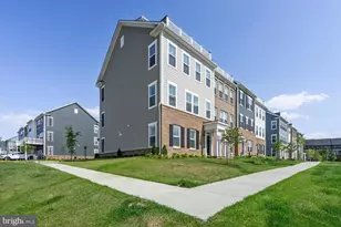 17300 Turnstone Dr, Dumfries, VA 22026 - Photo 1