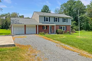 11094 Round Hill Dr, Nokesville, VA 20181 - Photo 1