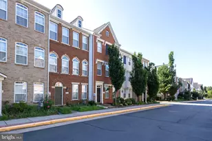 7015 Little Thames Drive, Gainesville, VA 20155 - Photo 1