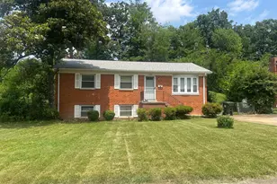 2309 W Longview Dr, Woodbridge, VA 22191 - Photo 1