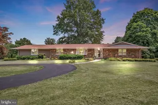 10623 Schaeffer Ln, Nokesville, VA 20181 - Photo 1