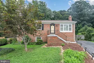 4904 Lombard Ln, Woodbridge, VA 22193 - Photo 1