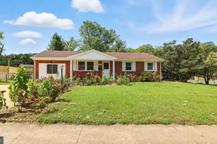 4559 Kendall Dr, Woodbridge, VA 22193 - Photo 1