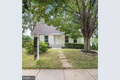 13752 Mapledale Avenue, Woodbridge, VA 22193 - Photo 1