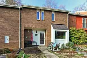 12728 Rolling Brook Dr, Woodbridge, VA 22192 - Photo 1