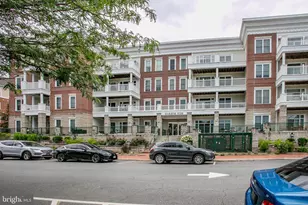 525 Belmont Bay Dr, Woodbridge, VA 22191 - Photo 1