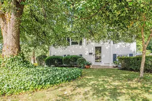 13728 Greenwood Dr, Woodbridge, VA 22193 - Photo 1