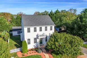 12410 Iona Sound Dr, Bristow, VA 20136 - Photo 1