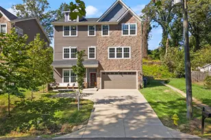 18518 Old Triangle Rd, Triangle, VA 22172 - Photo 1