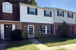 18077 Olde Port Ln, Triangle, VA 22172 - Photo 1