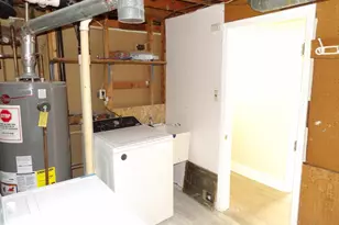 4304 Eldorado Dr, Woodbridge, VA 22193 - Photo 12