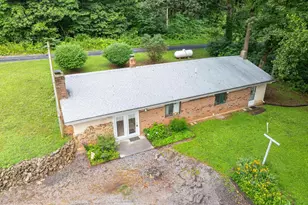 112 Highland Way, Chester Gap, VA 22623 - Photo 1