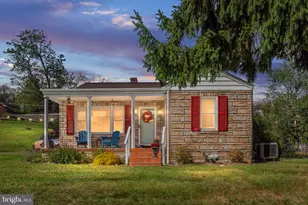 20 Waterfall Rd, Chester Gap, VA 22623 - Photo 1