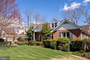 22 Manor Dr, Edinburg, VA 22824 - Photo 1